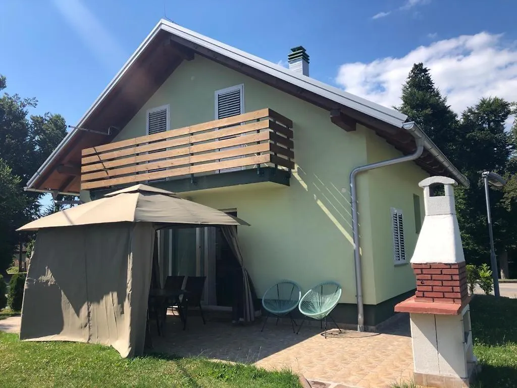 Holiday Home-Kuca Gorica Verde Fuzine
